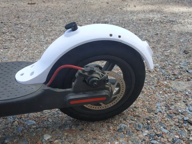 Guardabarros monopatin impreso en 3D