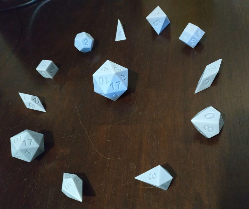 Dados de rol impresos en resina